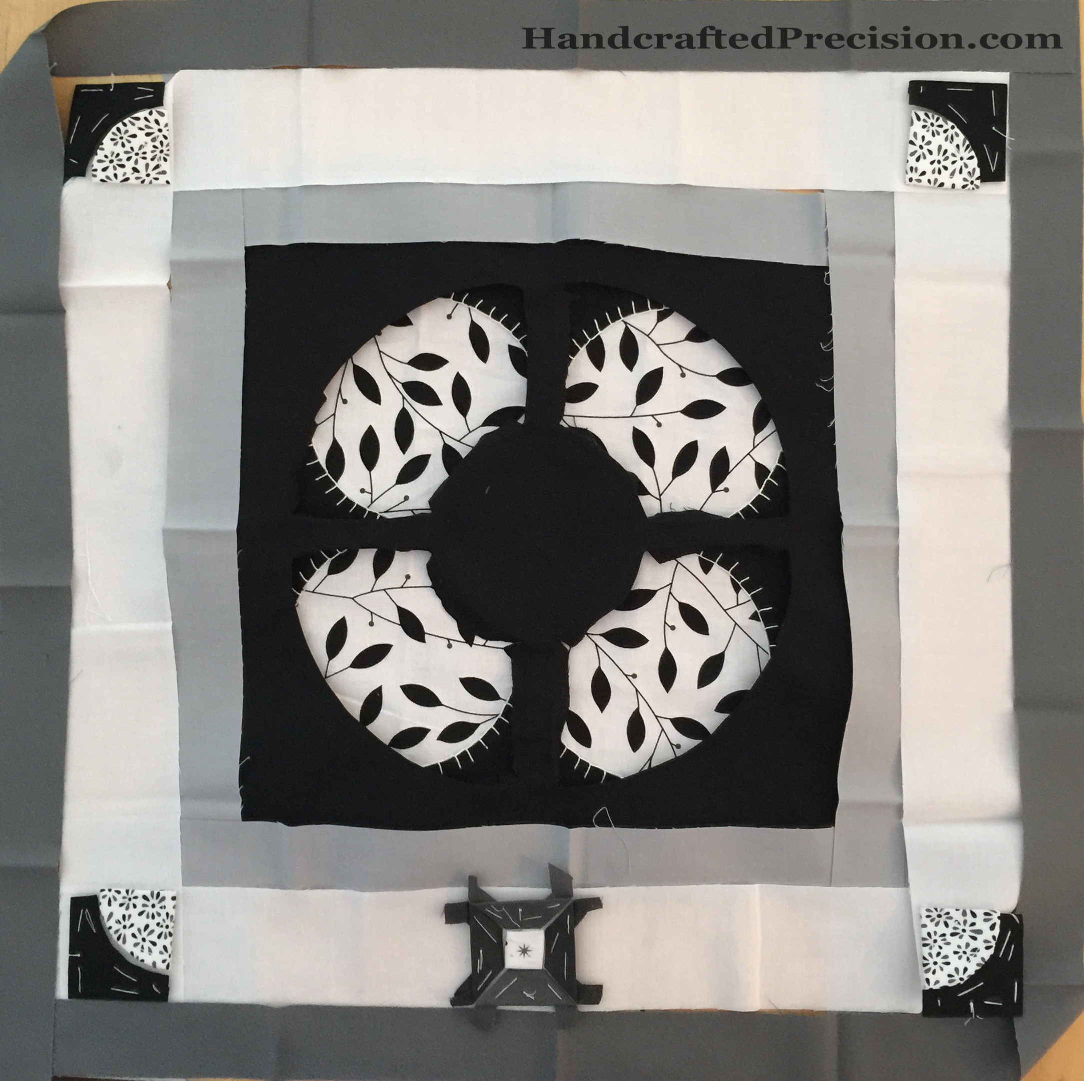 Class Quilt Mock-Up with New Center HP